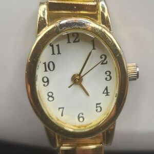 Timex Women's Cavatine Gold-tone White Oval Shaped Face Expansion Band Watch